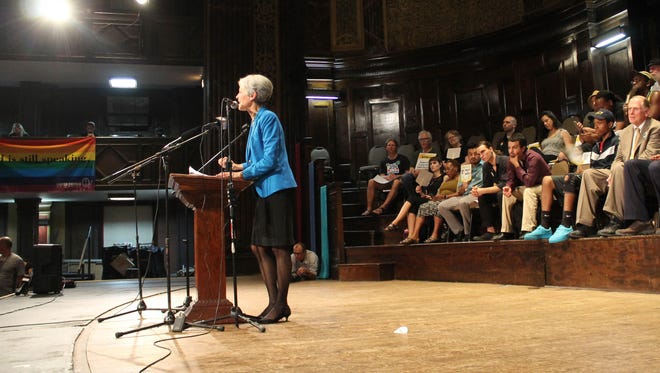 Stein speaks to supporters at a rally on Sept. 8, 2016, in Chicago.