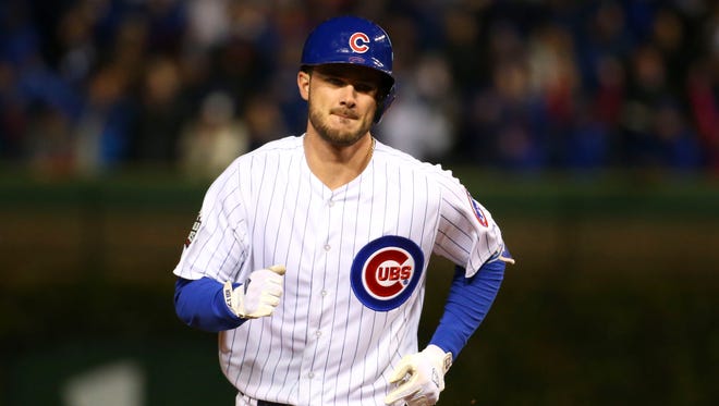 Kris Bryant snaps out of his slump with a solo home run in the fourth inning.