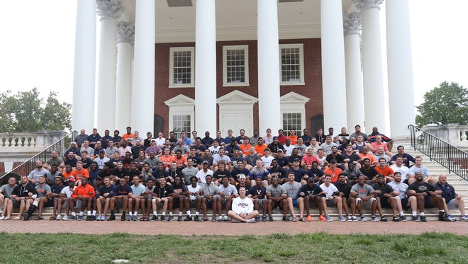 The Virginia football team gathered for a photo in the aftermath of the violence in Charlottesville.
