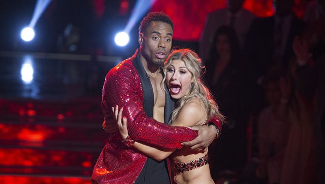 'Dancing With the Stars' champ Rashad Jennings, hugging partner Emma Slater, sure looks surprised just after hearing they won.