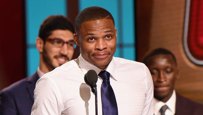 Russell Westbrook speaks on stage during the 2017 NBA Awards.