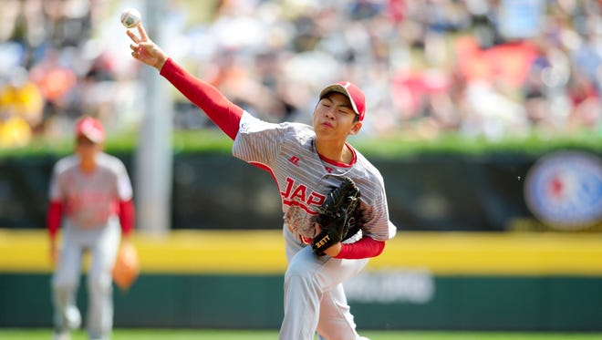 Japan pitcher Riku Goto delivers during the third inning against Mexico.